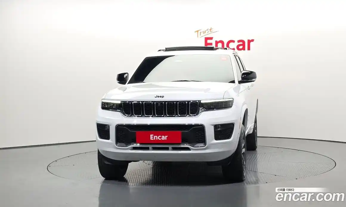 Jeep Cherokee 2022 3.6 гидро в Москве № 1151595, фото 3
