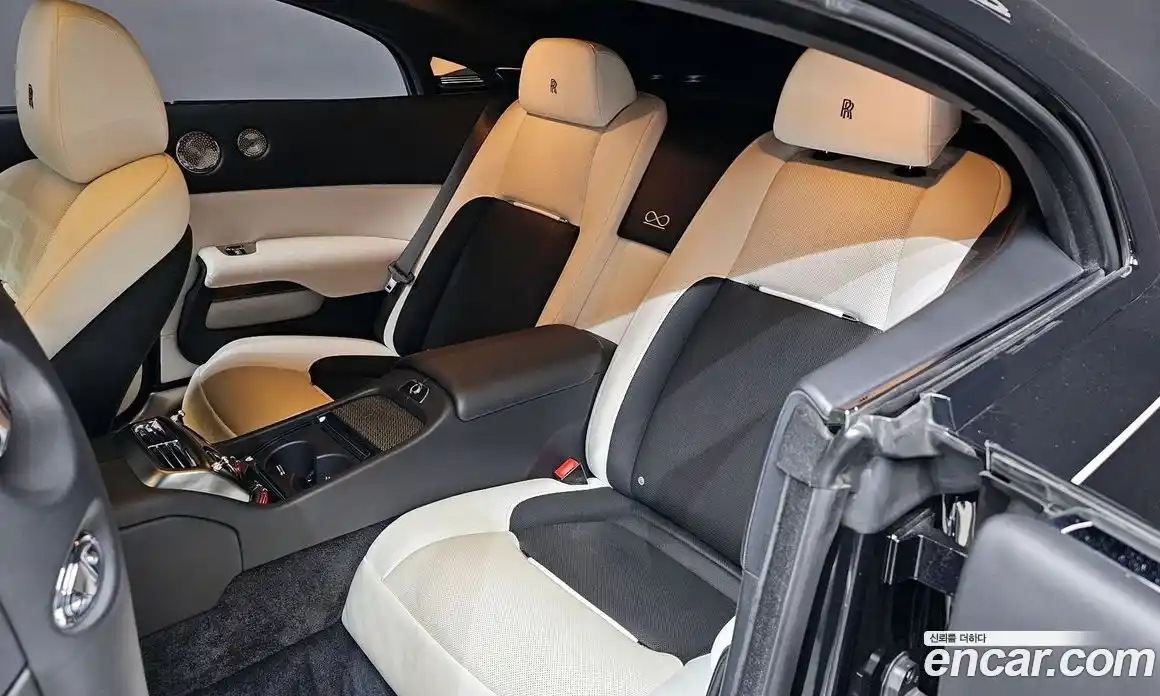 Rolls-Royce Wraith 2017 6.6 гидро в Москве № 1152105, фото 12