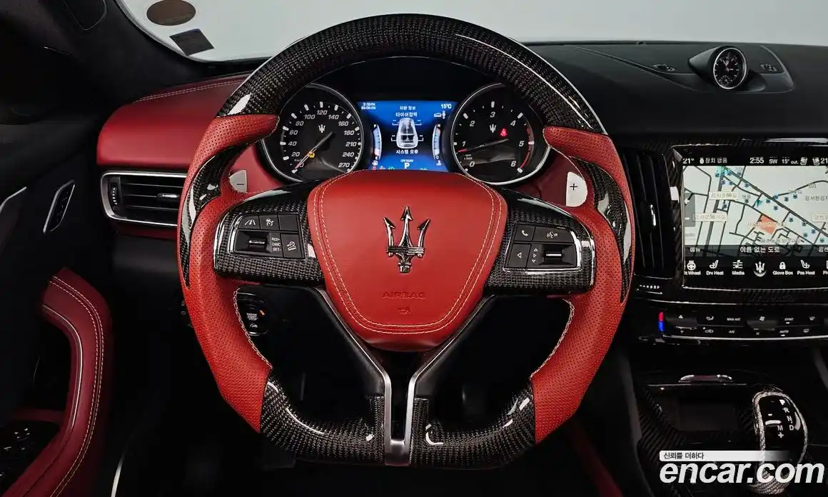 Maserati Levante 2018 3.0 гидро в Москве № 1152428, фото 13