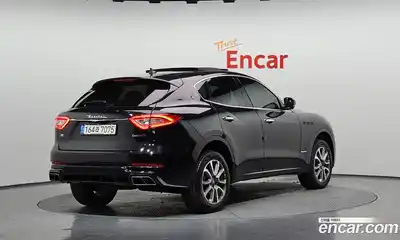 Maserati Levante 2018 3.0 гидро в Москве № 1152428, миниатюра 2