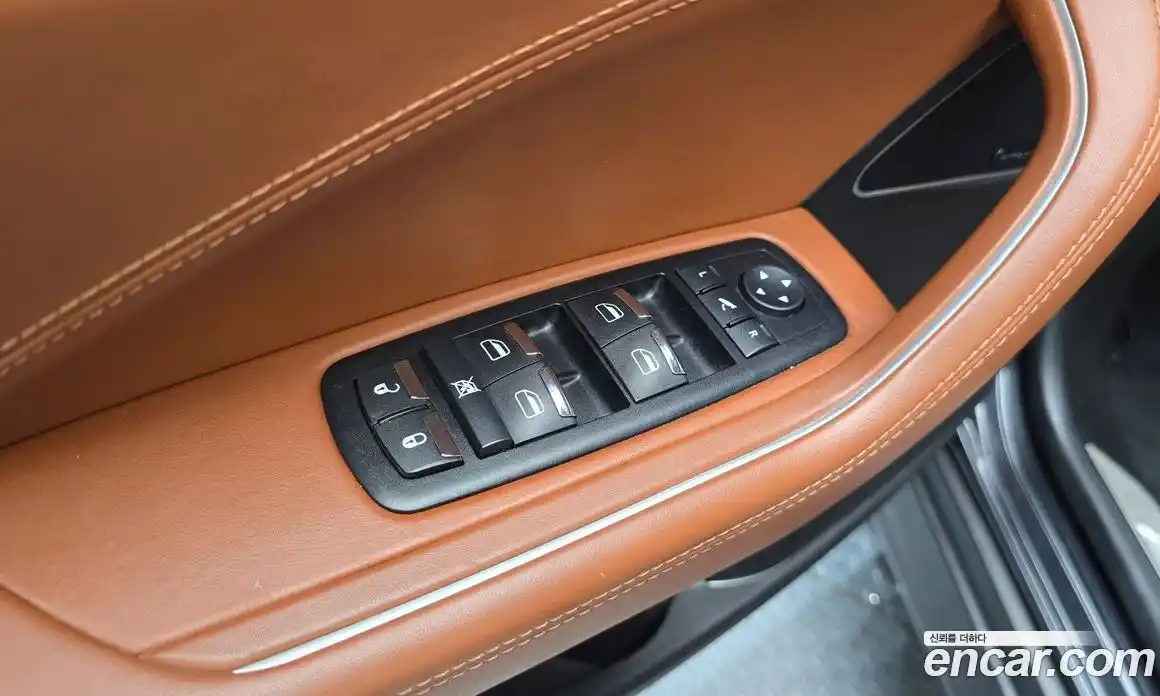 Maserati Levante 2017 3.0 гидро в Москве № 1152434, фото 14