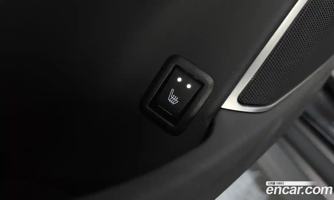 Maserati Levante 2017 3.0 гидро в Москве № 1152434, фото 17