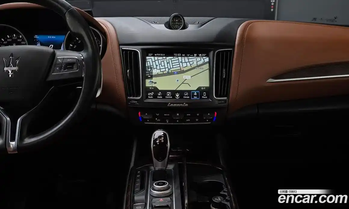 Maserati Levante 2017 3.0 гидро в Москве № 1152434, фото 18