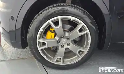 Maserati Levante 2017 3.0 гидро в Москве № 1152434, миниатюра 5