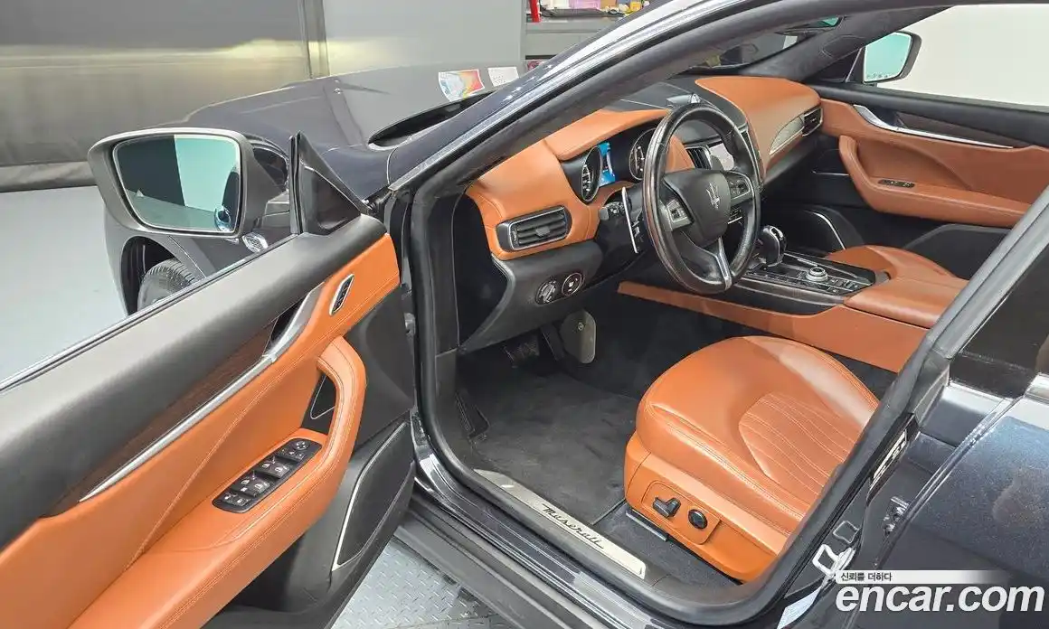 Maserati Levante 2017 3.0 гидро в Москве № 1152434, фото 10