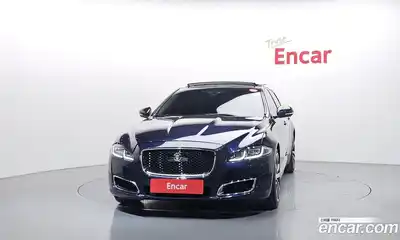 Jaguar XJ 2018 3.0 гидро в Москве № 1152532, миниатюра 3