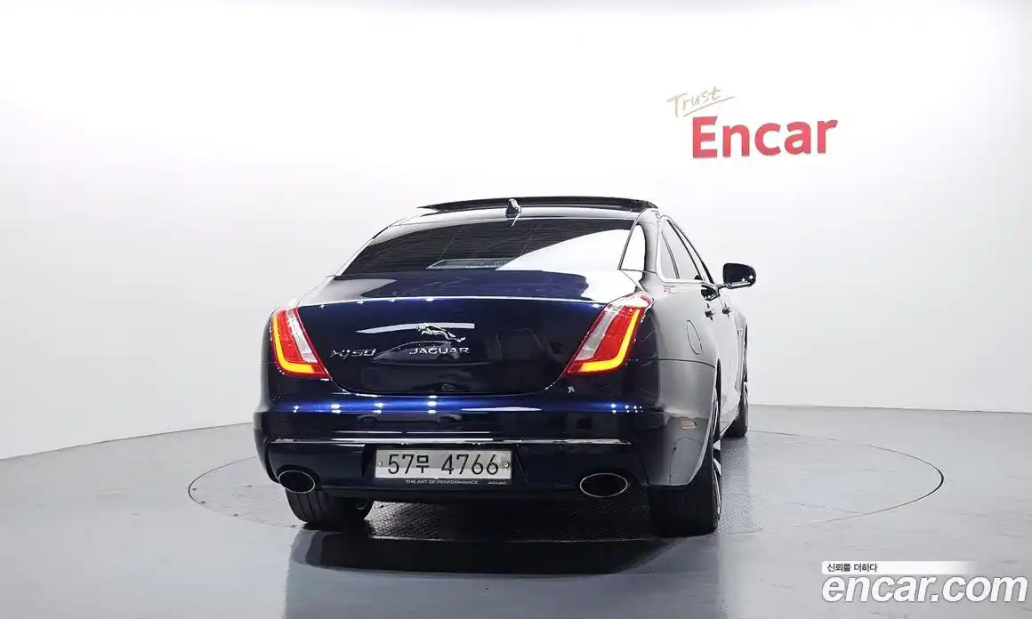 Jaguar XJ 2018 3.0 гидро в Москве № 1152532, фото 4
