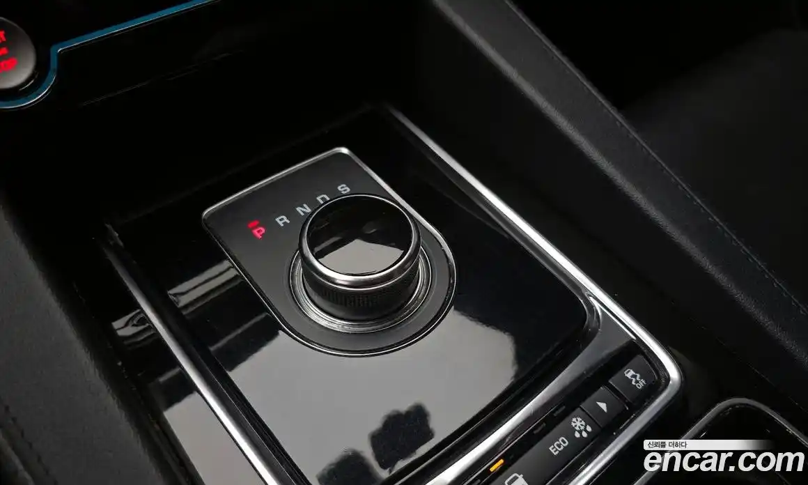 Jaguar F-Pace 2019 2.0 гидро в Москве № 1152539, фото 9