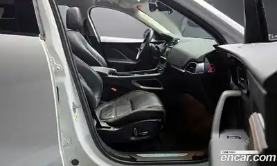 Jaguar F-Pace 2019 2.0 гидро в Москве № 1152539, миниатюра 10