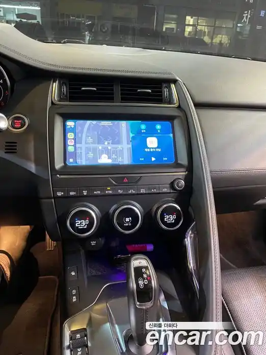 Jaguar E-Pace 2019 2.0 гидро в Москве № 1152596, фото 12