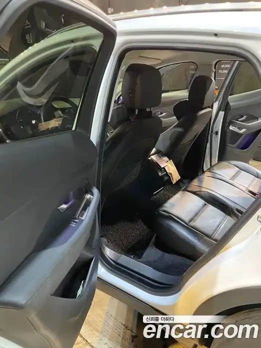 Jaguar E-Pace 2019 2.0 гидро в Москве № 1152596, фото 10