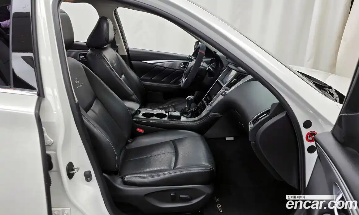 Infiniti Q50 2014 2.1 гидро в Москве № 1152720, фото 11
