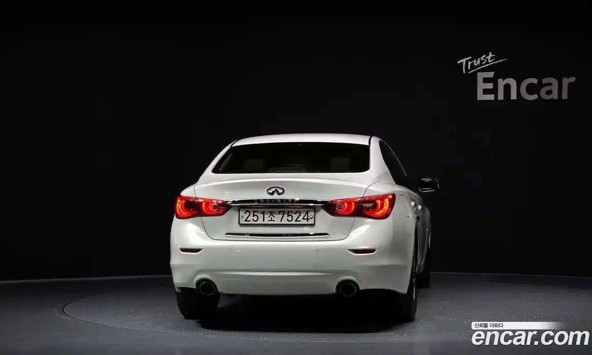 Infiniti Q50 2014 2.1 гидро в Москве № 1152720, фото 4