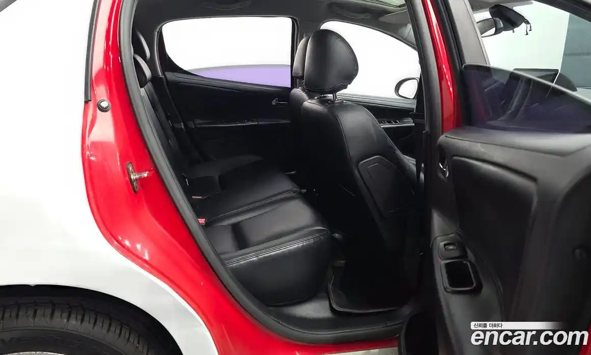 Peugeot 207 2011 1.6 гидро в Москве № 1152822, фото 12