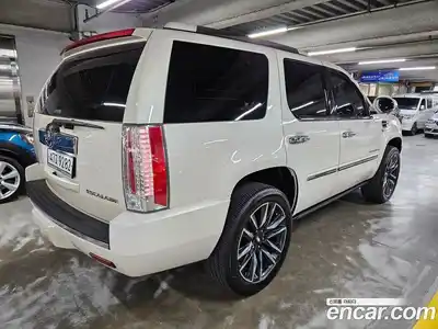 Cadillac Escalade 2009 6.2 гидро в Москве № 1152917, миниатюра 2