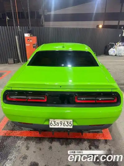 Dodge Challenger 2017 3.6 гидро в Москве № 1152955, миниатюра 6