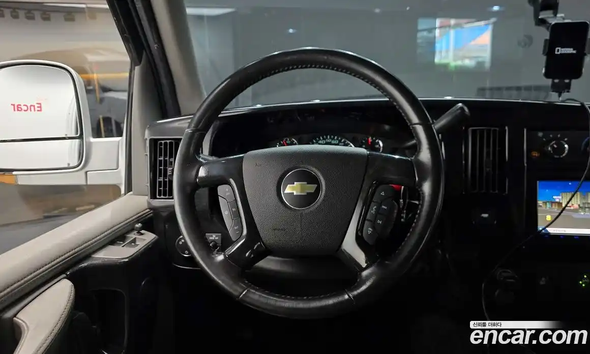 Chevrolet Express Van 2012 5.3 Автомат в Москве № 1152975, фото 13