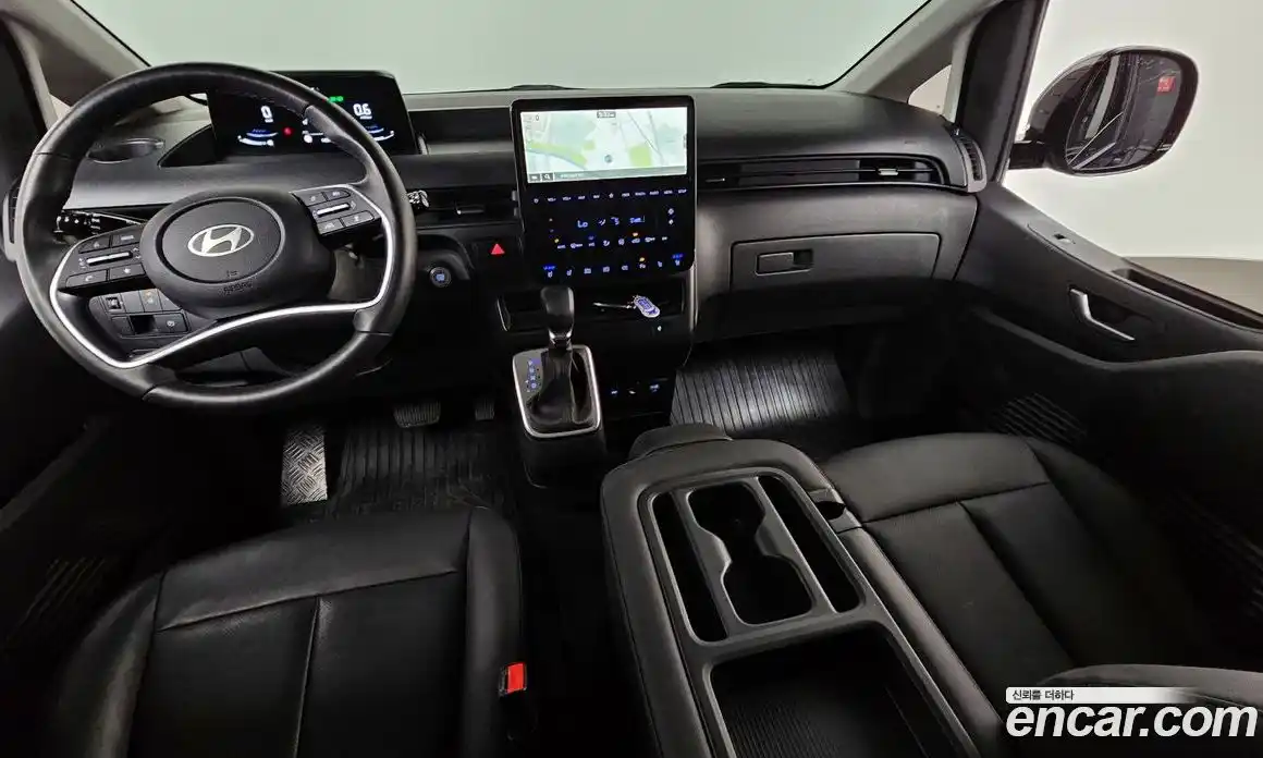 Hyundai Staria 2025 3.5 Автомат в Москве № 1154618, фото 7