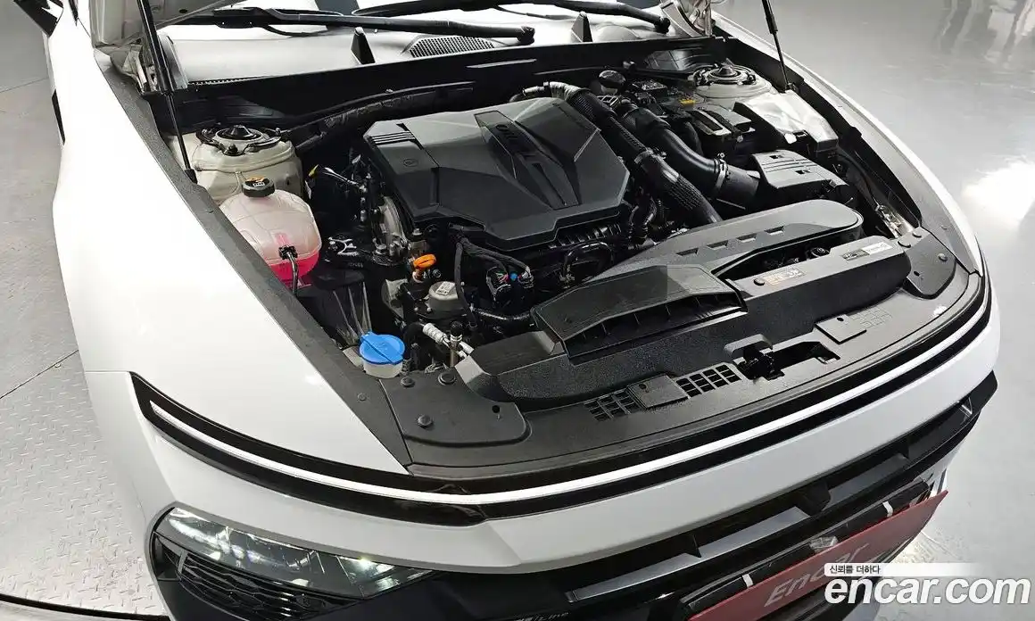 Hyundai Sonata 2023 2.5 Автомат в Москве № 1154906, фото 6