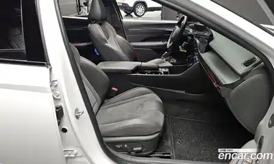 Hyundai Sonata 2023 2.5 Автомат в Москве № 1154906, миниатюра 10