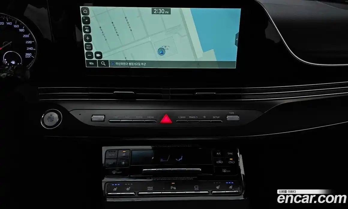 Hyundai Grandeur 2022 2.5 Автомат в Москве № 1154943, фото 14