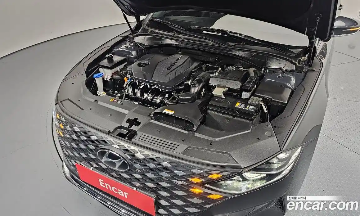 Hyundai Grandeur 2022 2.5 Автомат в Москве № 1154943, фото 6