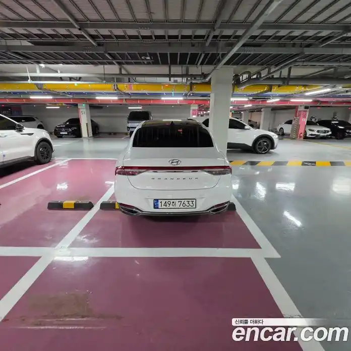 Hyundai Grandeur 2021 3.0 Автомат в Москве № 1155044, фото 4