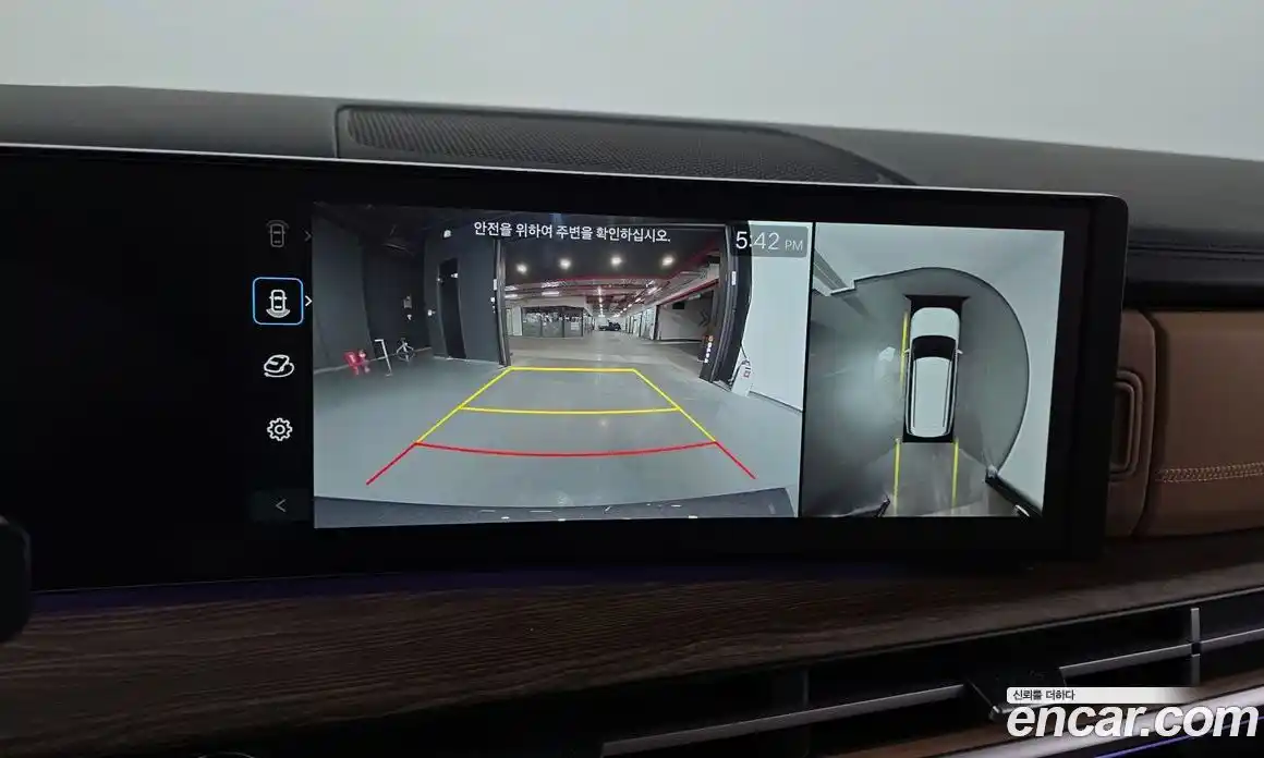 Hyundai Santa Fe 2024 1.6 Автомат в Москве № 1155190, фото 15