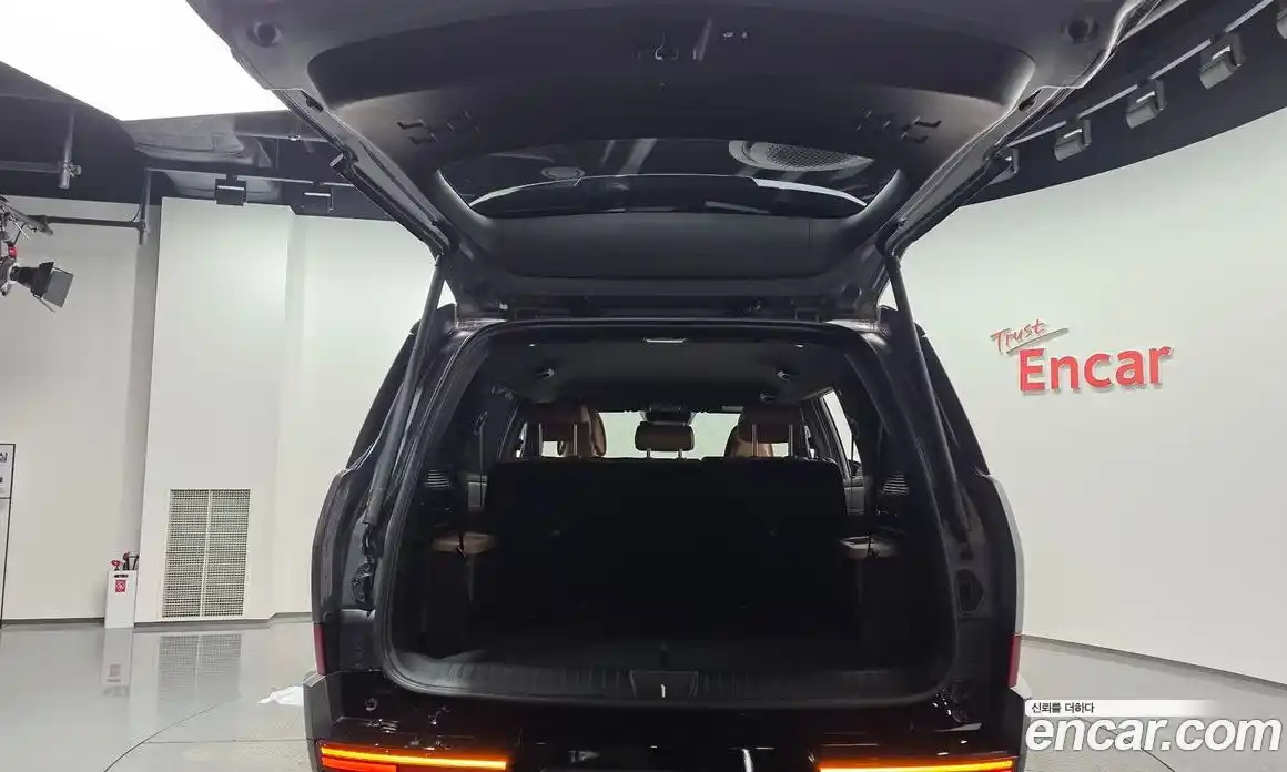 Hyundai Santa Fe 2024 1.6 Автомат в Москве № 1155190, фото 19