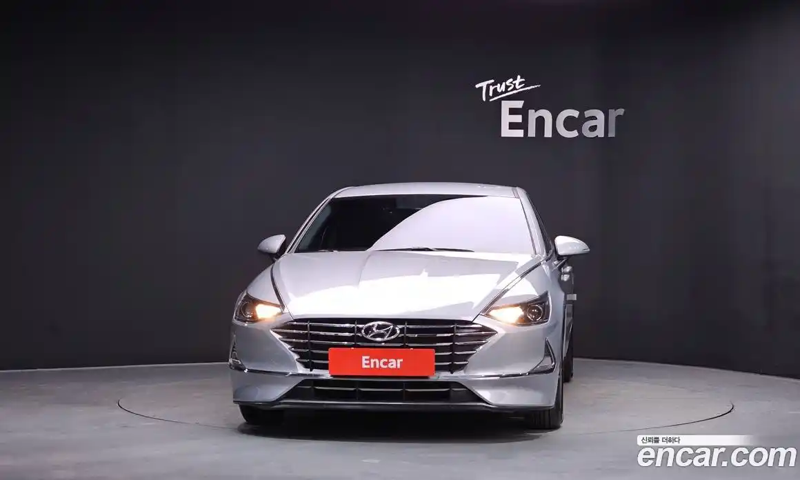 Hyundai Sonata 2023 2.0 гидро в Москве № 126956, фото 3