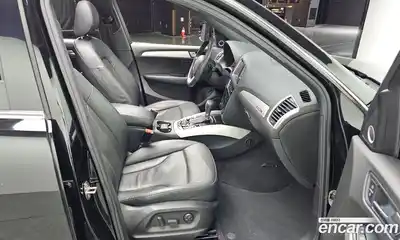 Audi Q5 2010 3.2 гидро в Москве № 141010, миниатюра 12