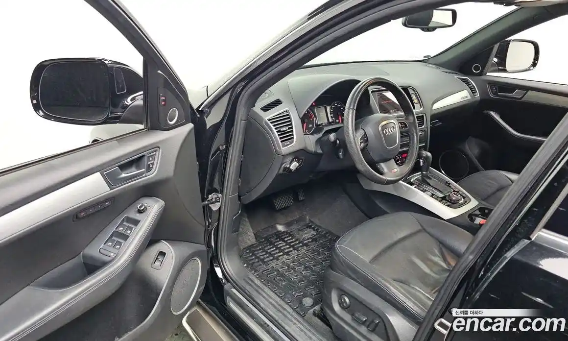 Audi Q5 2010 3.2 гидро в Москве № 141010, фото 10