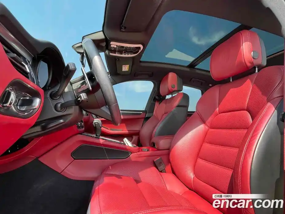 Porsche Macan 2023 2.9 гидро в Москве № 141091, фото 7