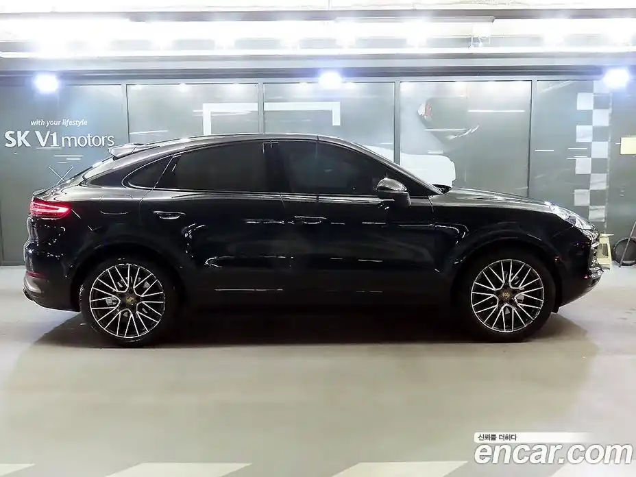Porsche Cayenne 2021 3.0 гидро в Москве № 151800, фото 3