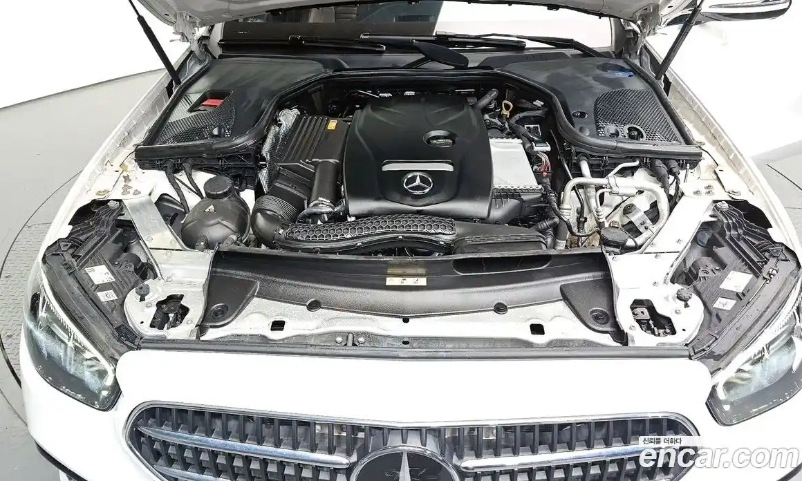 Mercedes-Benz E-Class 2020 2.0 гидро в Москве, фото 6