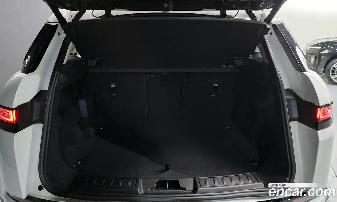Land Rover Range-Rover Evoque 2021 2.0 гидро в Москве № 166133, фото 20