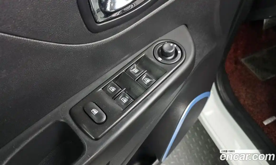 Renault QM3 2016 1.5 гидро в Москве № 178142, фото 17