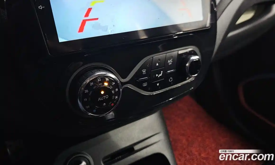Renault QM3 2016 1.5 гидро в Москве № 178142, фото 19