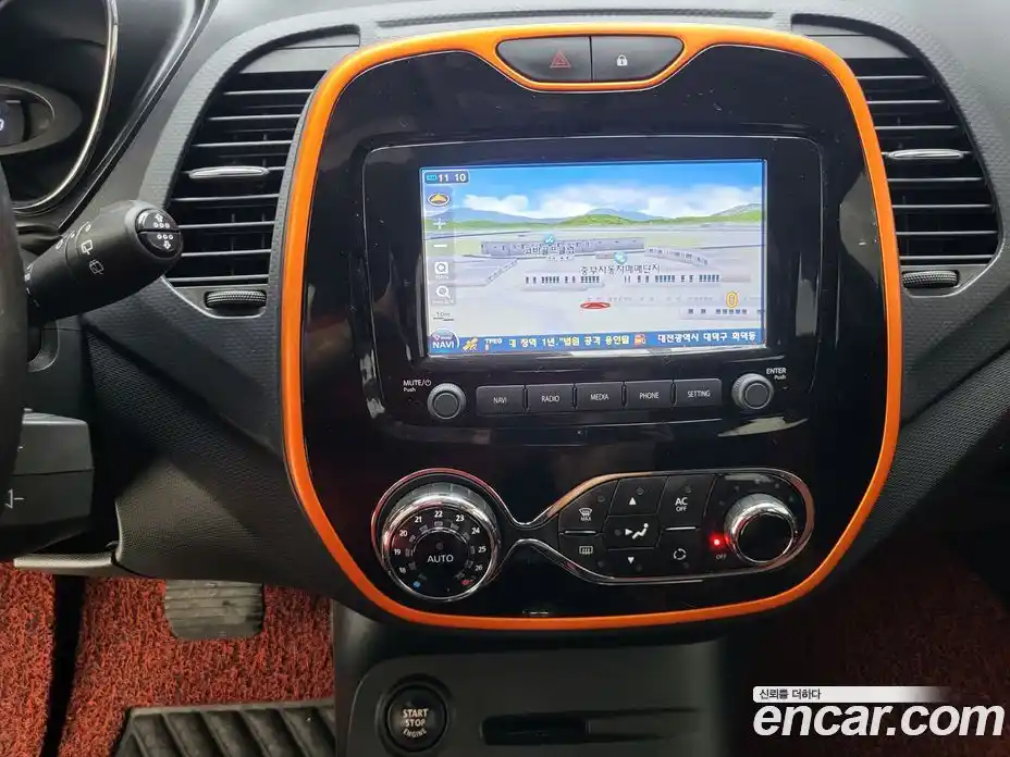 Renault QM3 2014 1.5 гидро в Москве № 186259, фото 16