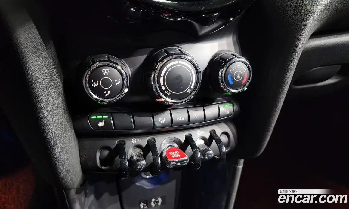 Mini Cooper 2014 1.5 гидро в Москве № 186657, фото 17