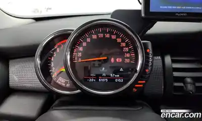 Mini Cooper 2014 1.5 гидро в Москве № 186657, миниатюра 8