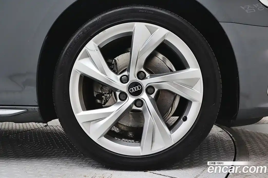 Audi A4 2021 2.0 гидро в Москве № 190650, фото 7
