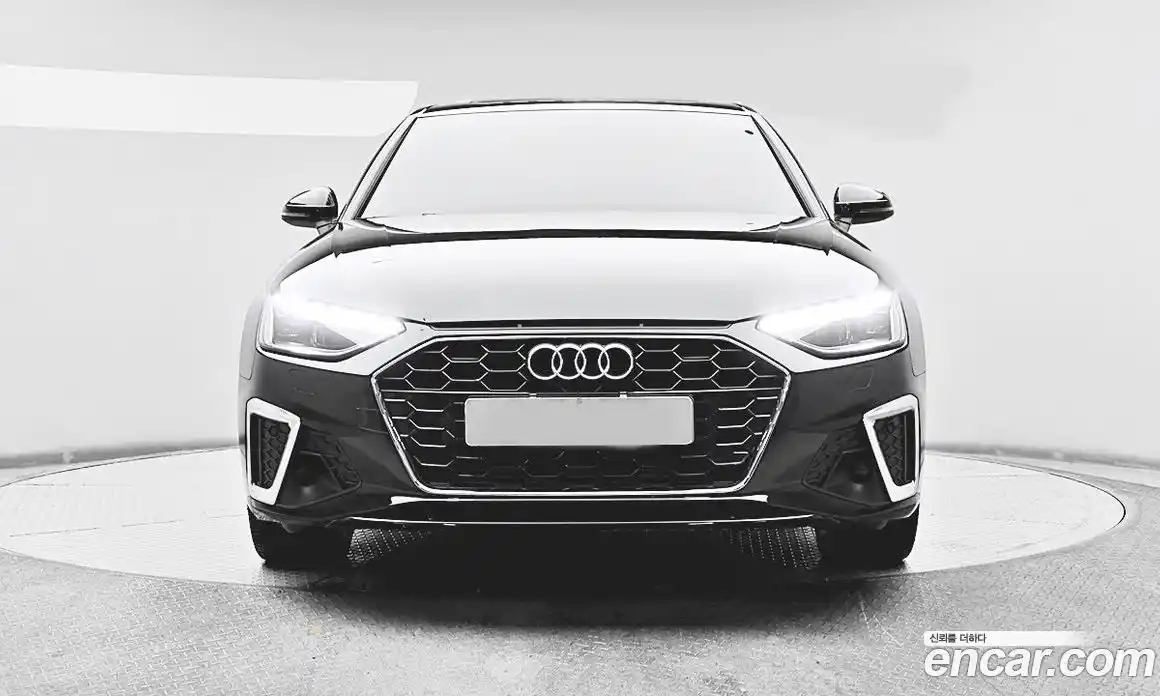 Audi A4 2021 2.0 гидро в Москве № 190915, фото 3