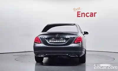Mercedes-Benz C-Class 2017 2.0 гидро в Москве № 194111, миниатюра 4