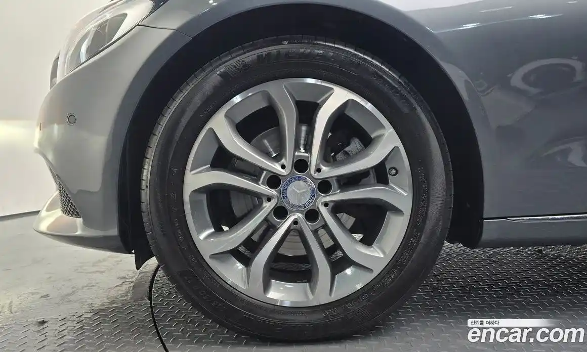 Mercedes-Benz C-Class 2017 2.0 гидро в Москве № 194111, фото 5