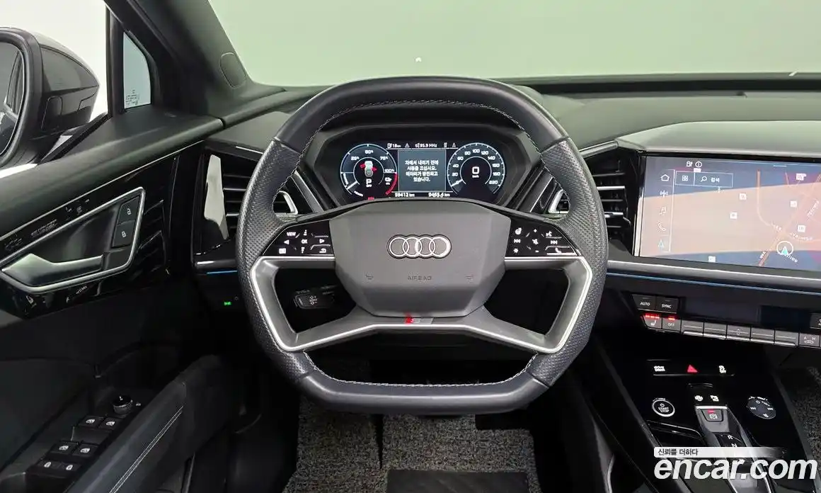 Audi Q4 e-tron 2022 0.2 гидро в Москве № 229988, фото 13
