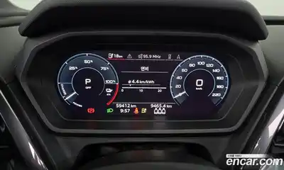 Audi Q4 e-tron 2022 0.2 гидро в Москве № 229988, миниатюра 8