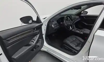 Honda Accord 2019 2.0 гидро в Москве № 232884, миниатюра 11