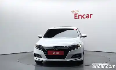 Honda Accord 2019 2.0 гидро в Москве № 232884, миниатюра 3