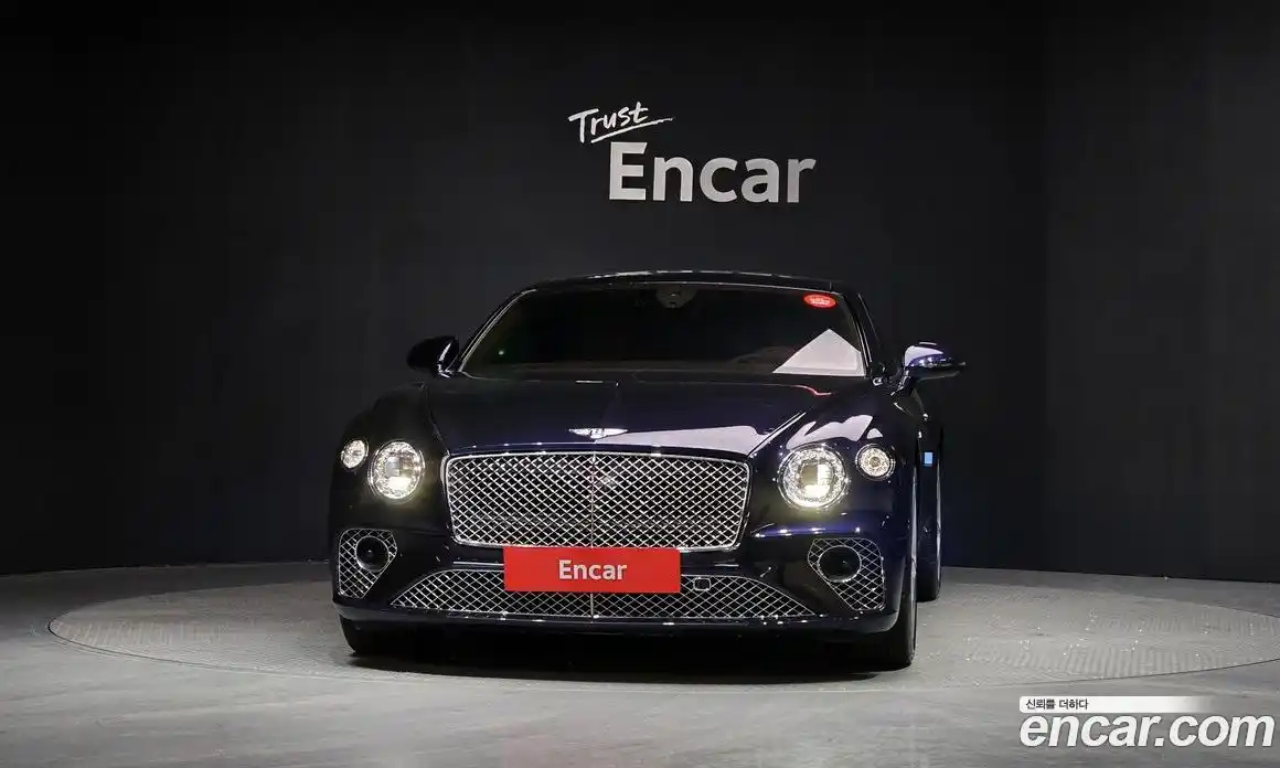 Bentley Continental 2023 4.0 гидро в Москве № 256591, фото 3